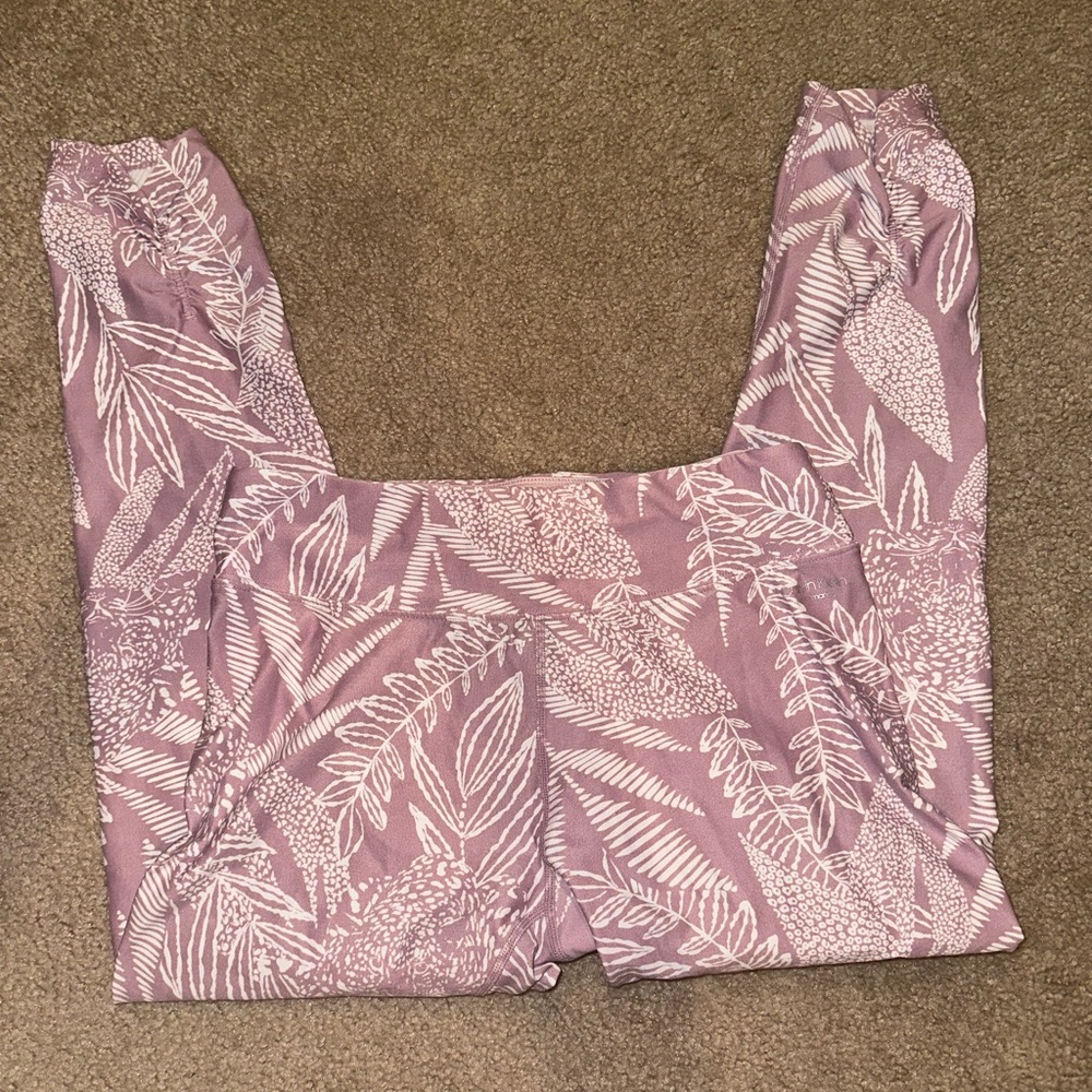 Pink Floral Calvin Klein leggings size medium
